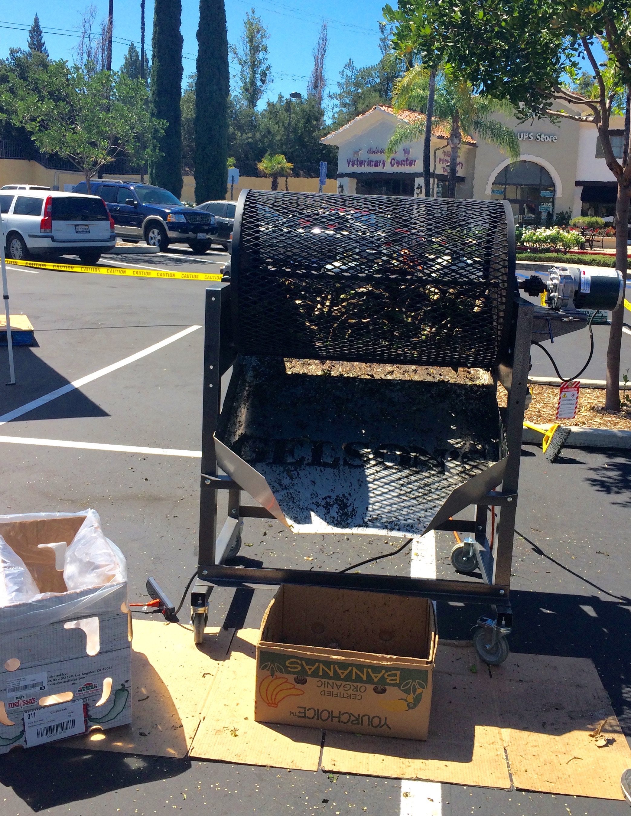 Hatch Chili Season!! Cue the Roasted Salsa! West Via Midwest