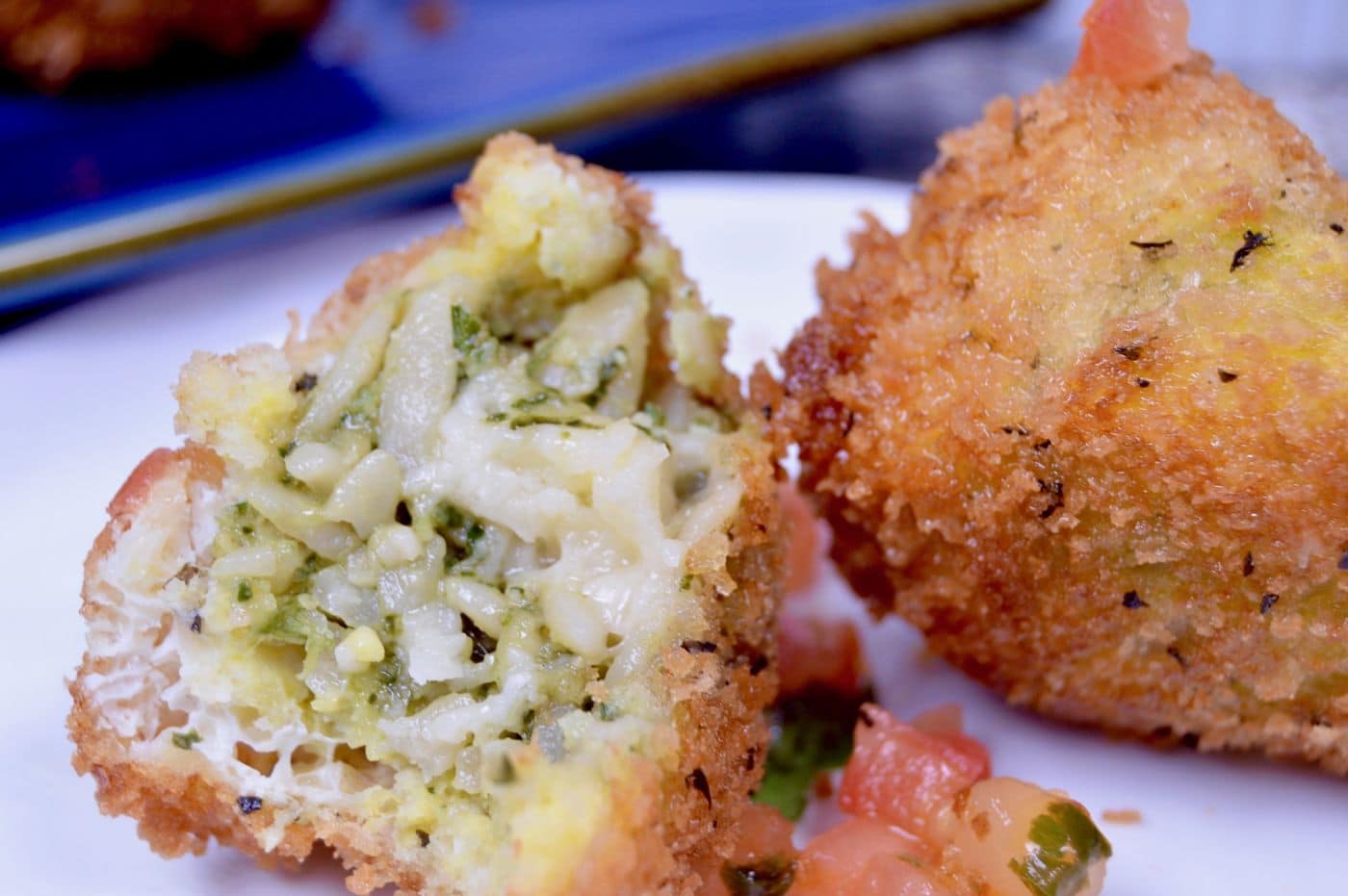 Pesto Pasta Cheese Stuffed croquettes are crunchy outside, oozing with melty cheesy pasta in the center. Warm, comforting and filling so you can easily make one batch for a party!