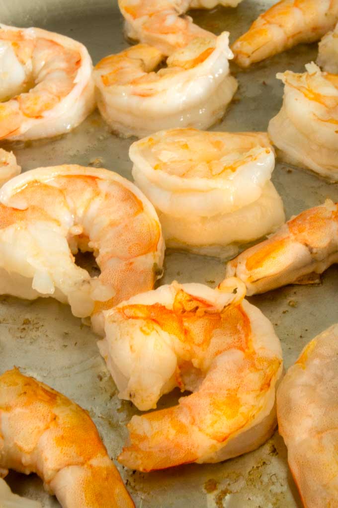 Sauteing Shrimp for one pan shrimp Alfredo
