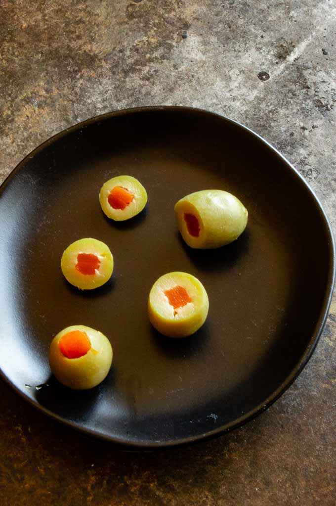 how to cut olives for meatballs for halloween