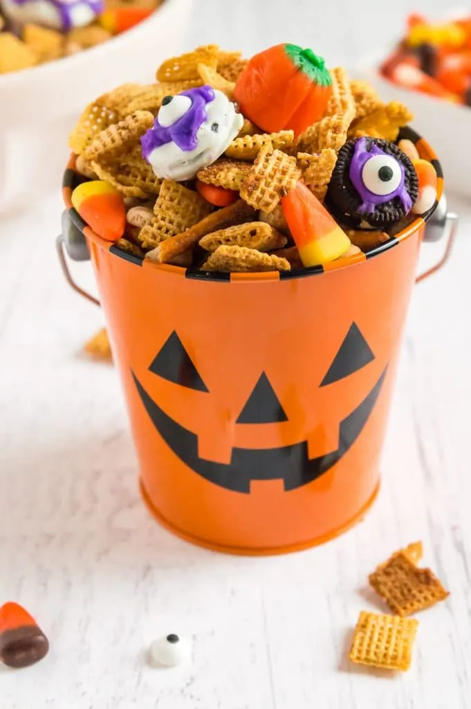 Bucket of Halloween Chexmix!