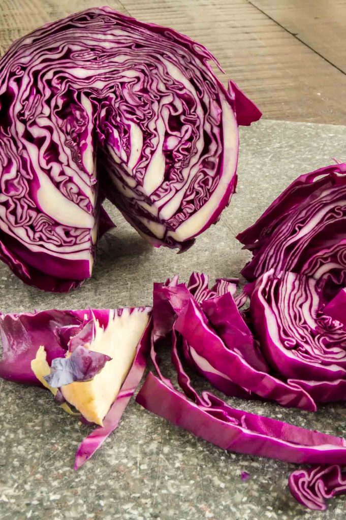 slicing red cabbage
