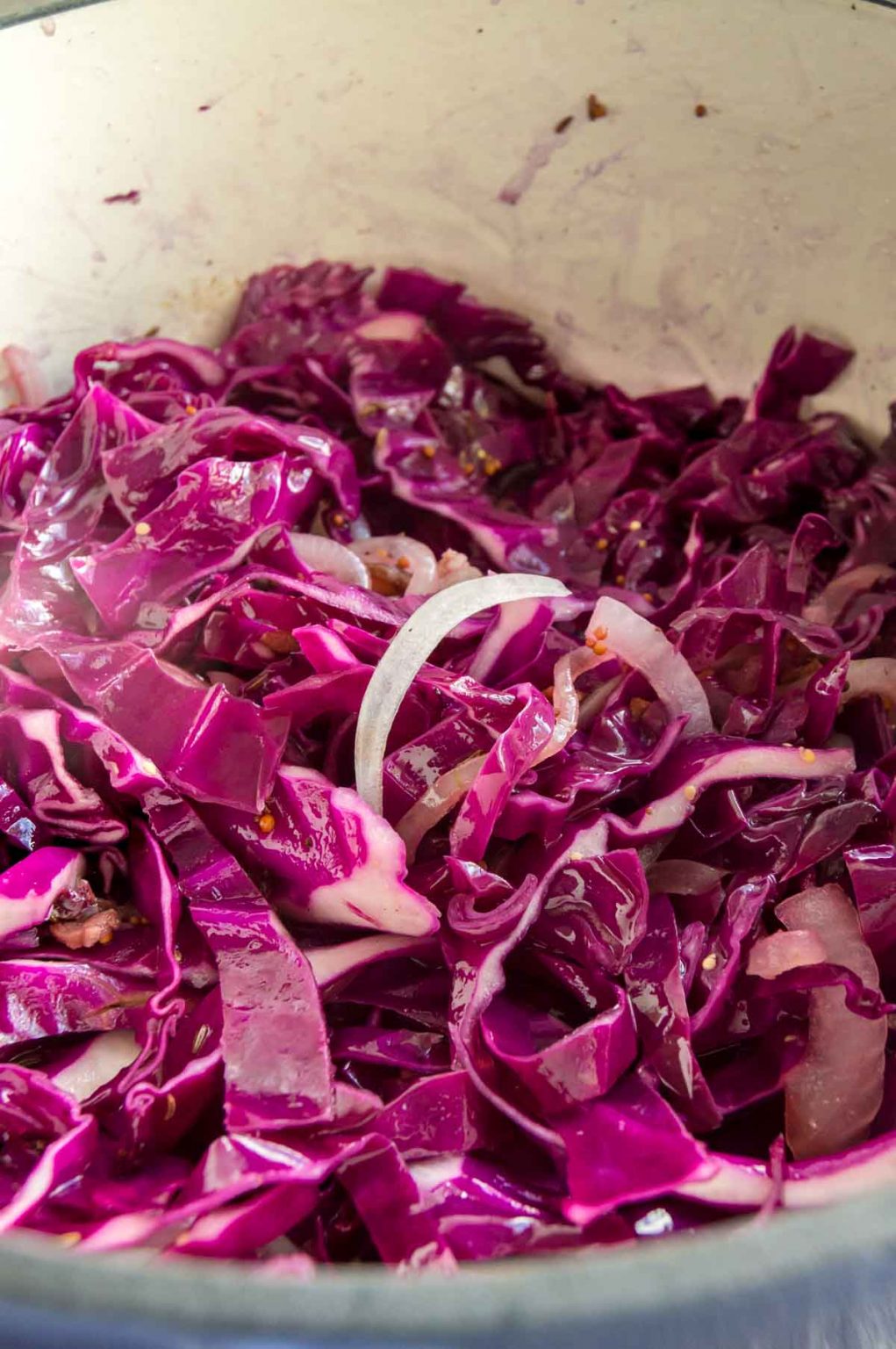 Easy Oktoberfest Side Dish Braised Red Cabbage West Via Midwest