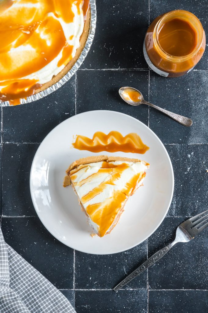 slice of no bake pumpkin cheesecake